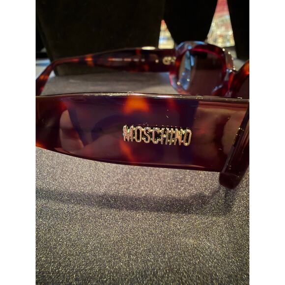 Vintage RARE- Moschino Havana tortoise shell frame sunglasses main image 5